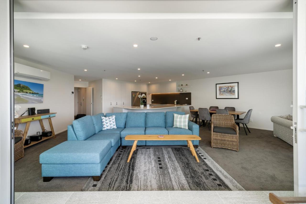 Oceanside Apartment With Iconic Views Mount Maunganui Bagian luar foto