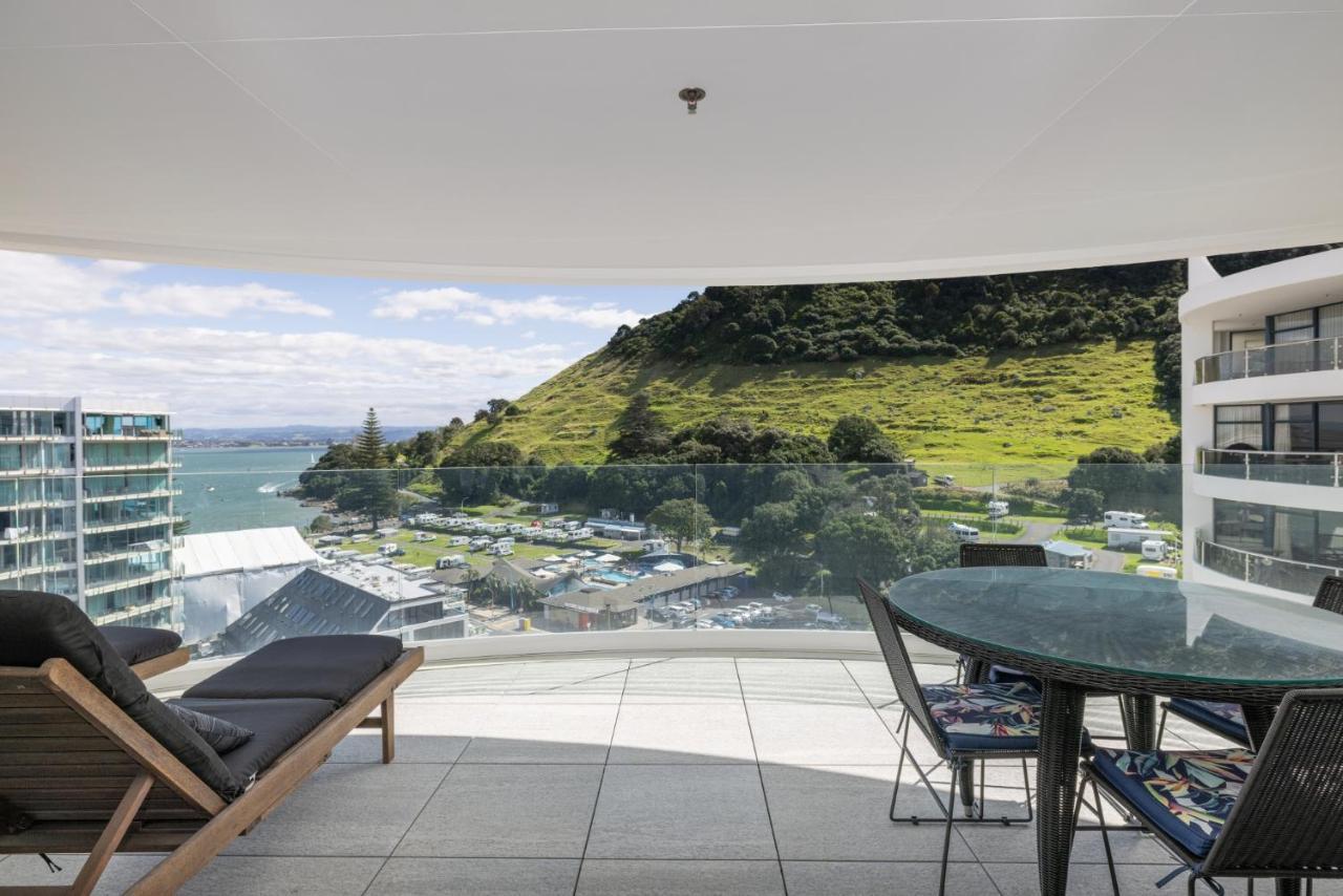 Oceanside Apartment With Iconic Views Mount Maunganui Bagian luar foto