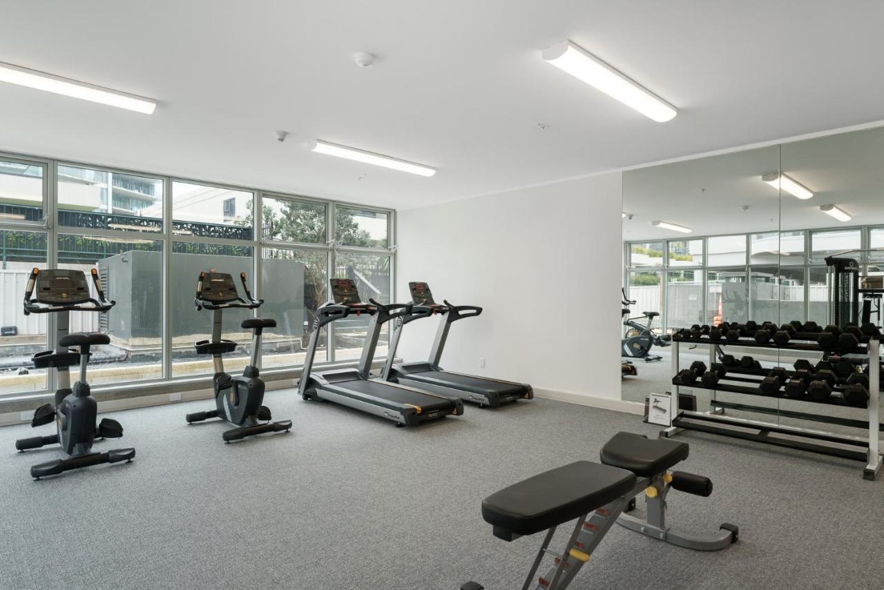 Oceanside Apartment With Iconic Views Mount Maunganui Bagian luar foto